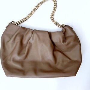 Chic Tan Leather Shoulder Bag with Gold Chain